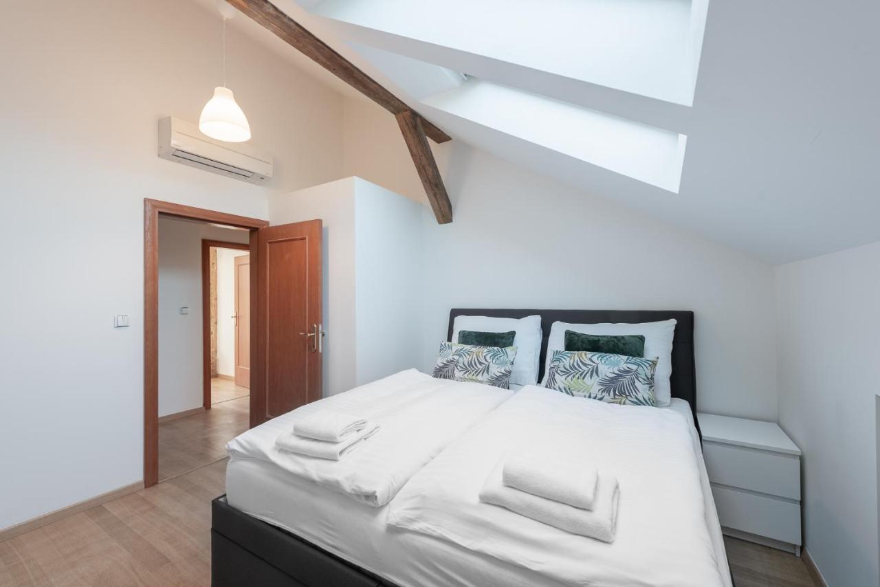 Tesnov Residence Apartments Prága Kültér fotó